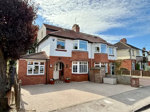 Wetherby ~ Foxhill, LS22, photo 1