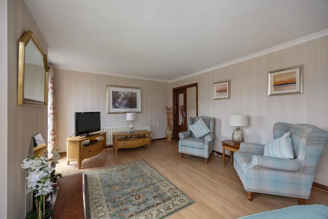 Glennor Crescent, Carryduff, BT8, photo 3