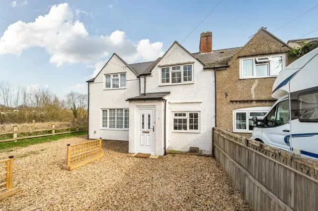Henley Road, Sandford-On-Thames, OX4, photo 1