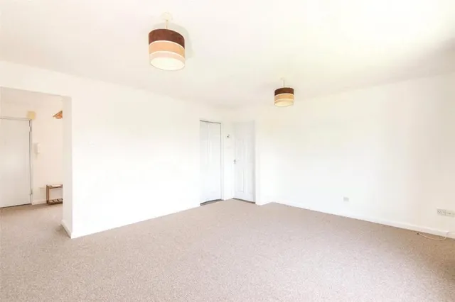Church Road, Bishopstoke, SO50, photo 2