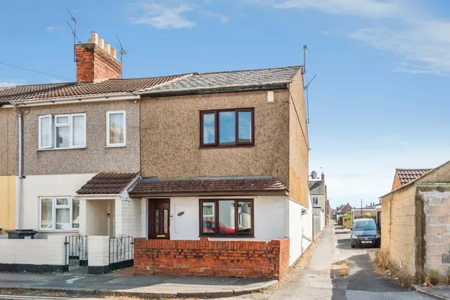 Florence Street, Swindon, Wiltshire, SN2, photo 1