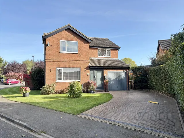 Stapleton Close, Bedale, photo 1
