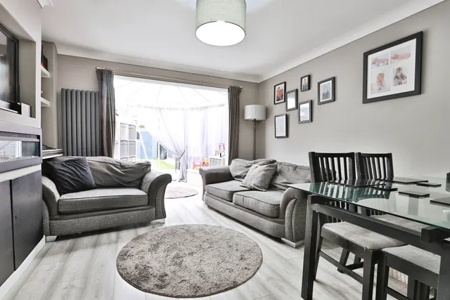 Tarrant Road, Bournemouth, BH9, photo 1