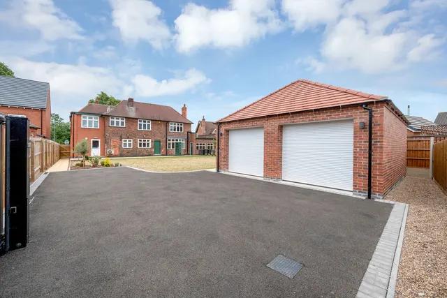 Bye Pass Road, Chilwell, NG9, photo 2