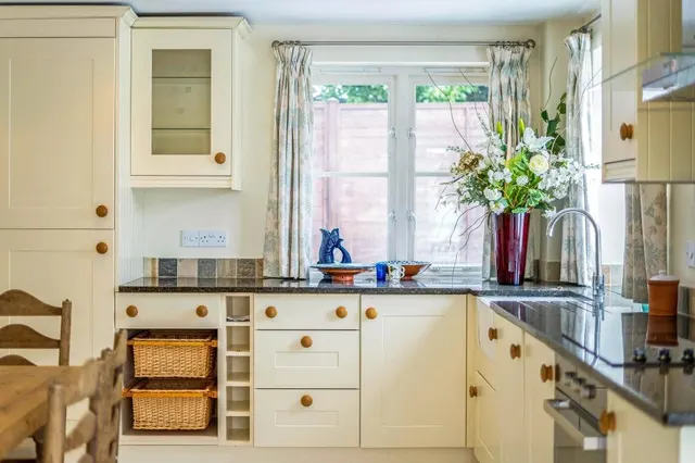 Pewsey Road, Upavon, SN9, photo 2