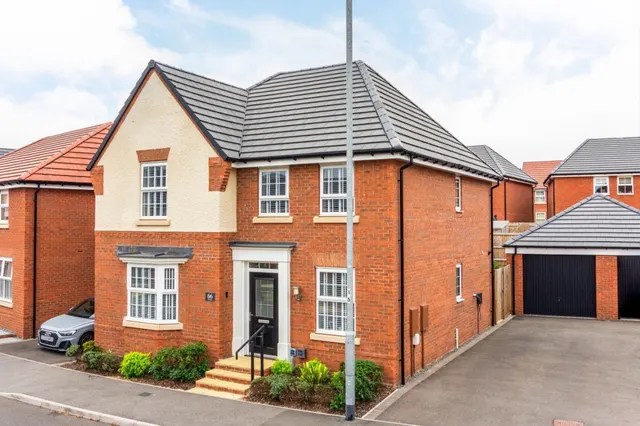 Evans Road, East Leake, LE12, photo 1