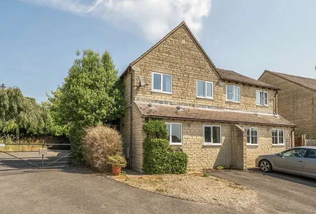 Stonecote Ridge, Gloucestershire, Bussage, GL6 8JY, photo 1