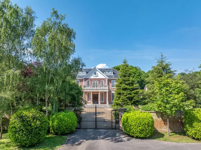 Colwood Lane, Bolney, RH17, photo 1