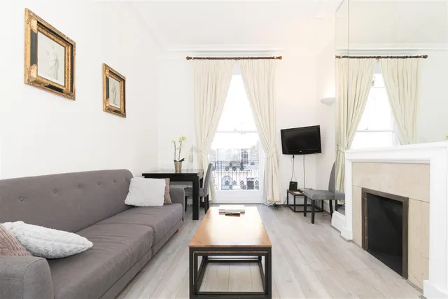 Lower Belgrave Street, London, SW1W 0LP, photo 1