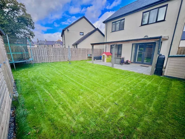 Gerddi Madryn, Pwllheli, LL53, photo 2