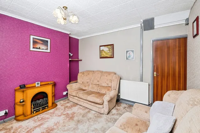 St. James Street, Penzance, TR18, photo 3