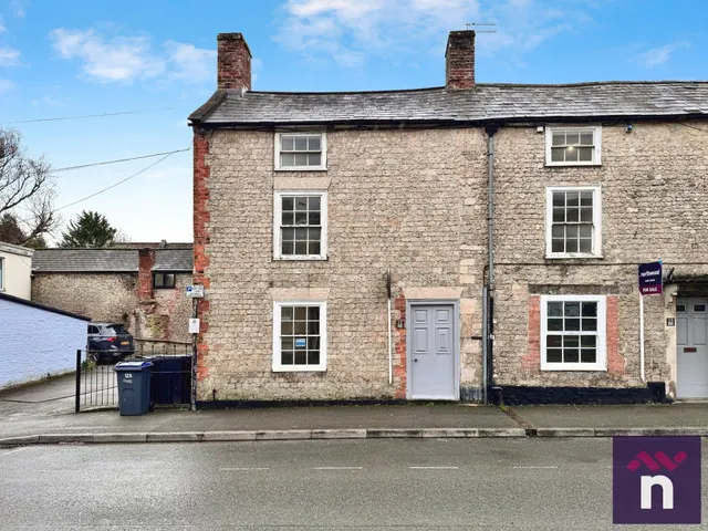 Silver Street, Warminster, BA12, photo 1