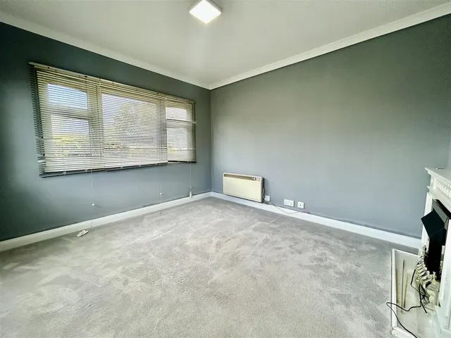 Photo 3 — Canterbury Road Canterbury Road, Birchington CT7 0BU