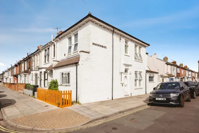 Meon Road, Southsea, PO4, photo 1