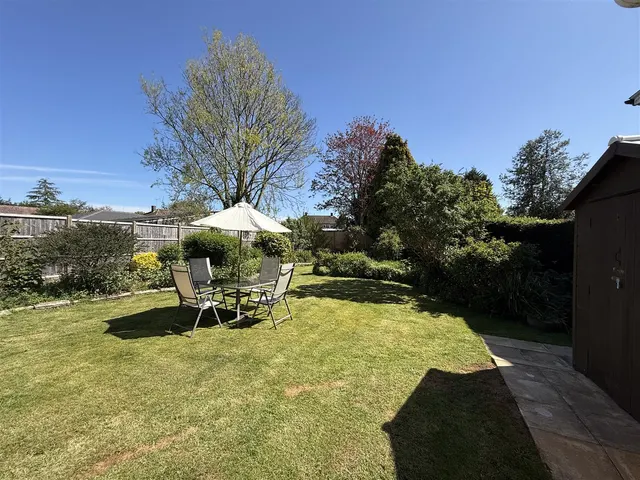 Burnside, Rolleston-On-Dove, DE13, photo 3