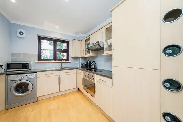 Orchid Close, Abridge, RM4, photo 2