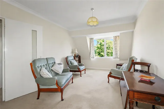 Mount Hermon Road, Woking, GU22, photo 2