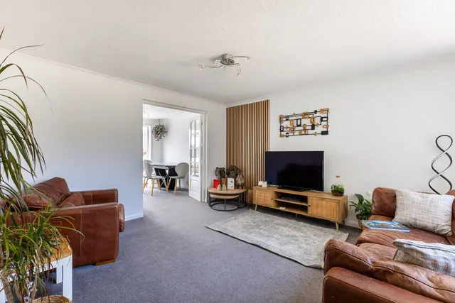 Thomond Close, Wymans Brook, GL50, photo 3