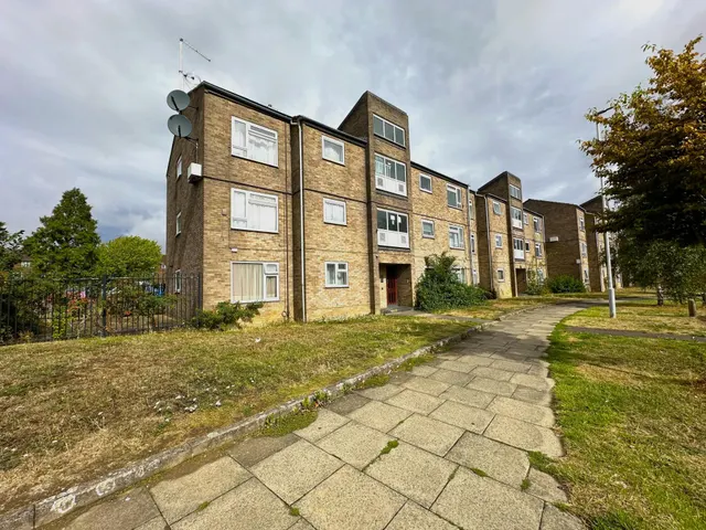Whipperley Ring, Luton, LU1, photo 1
