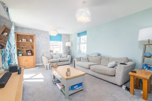 Brent Way, Burnham-On-Crouch, CM0, photo 2
