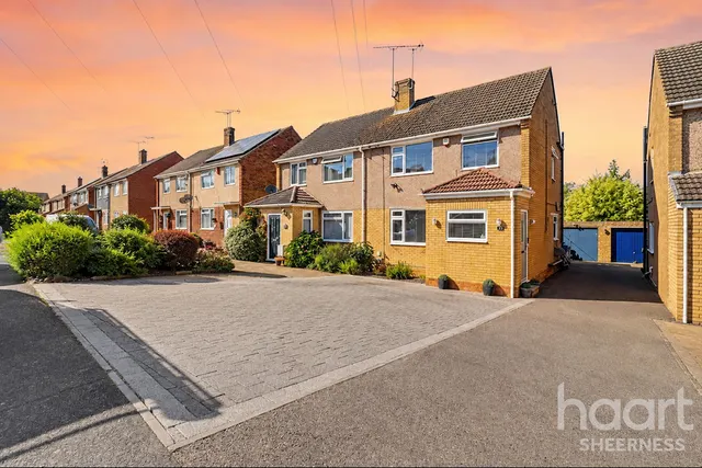 Cherryfields, Sittingbourne, ME10, photo 1