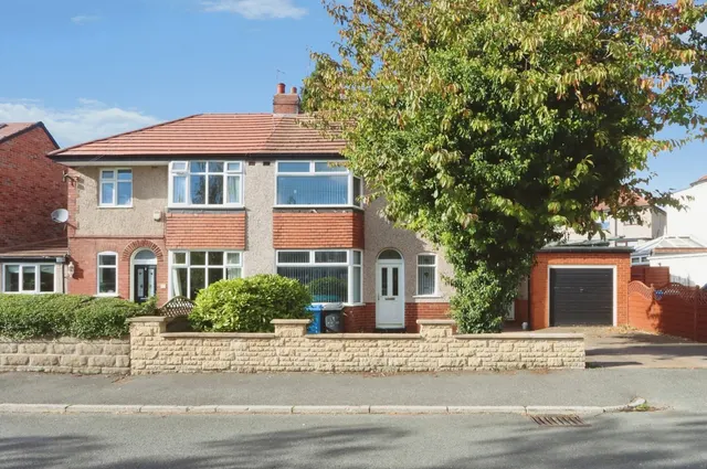 Cockshutt Avenue, Sheffield, S8, photo 1