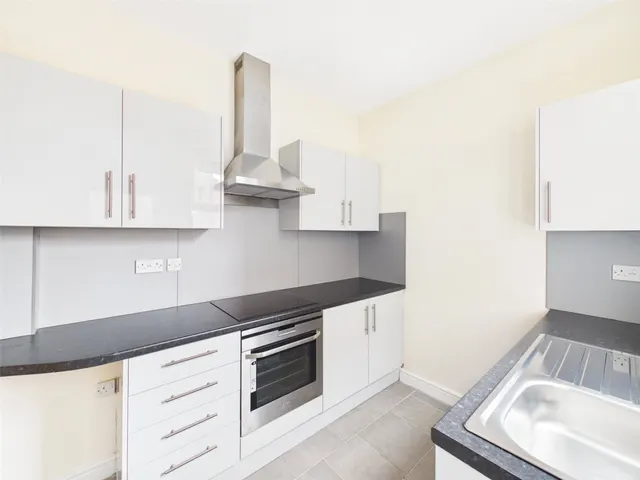 Granville Avenue, Long Eaton, NG10, photo 2