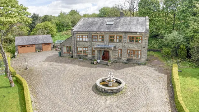 Rochdale Road, Bacup, photo 1