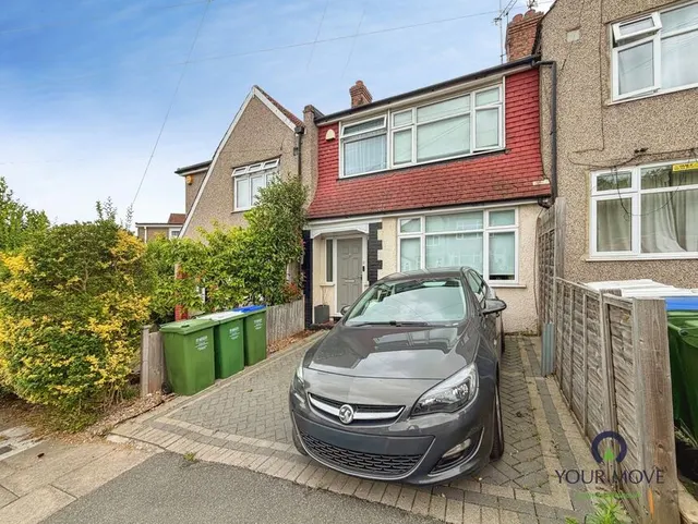 Beechfield Road, Erith, DA8, photo 1