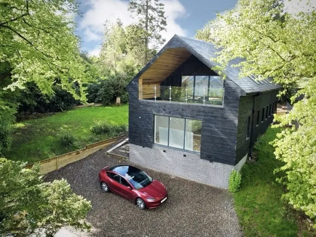 Torwoodhill Road, Rhu, G84, photo 1