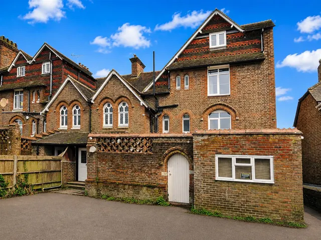 Selborne Place, Littlehampton, photo 1