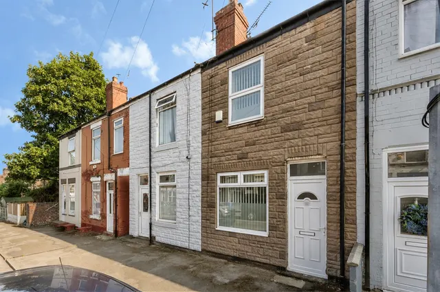 Victoria Road, Mexborough, photo 1