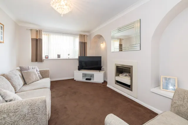 Ruskin Crescent, Abram, WN2, photo 3