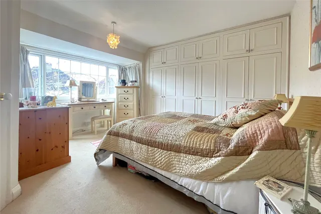 Photo 3 — Weydon Hill Road, Farnham, Surrey, GU9 8NX