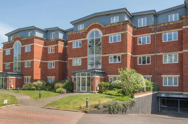 Douglas Avenue, Exmouth, EX8