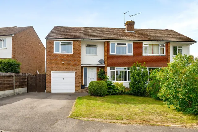 Wheatfield Lea, Cranbrook, TN17, photo 1