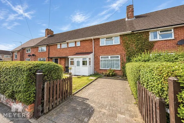 Bingham Road, Christchurch, BH23, photo 1