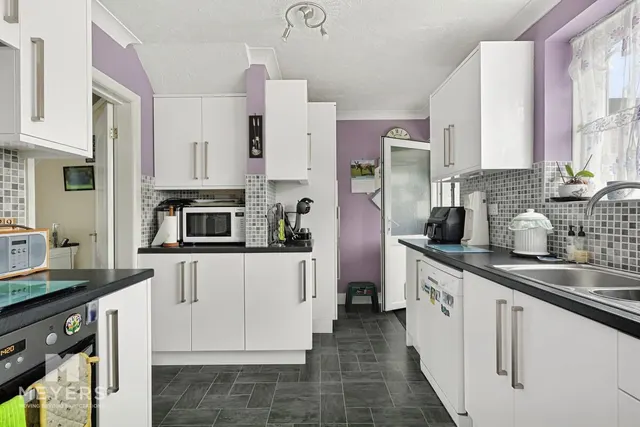Bingham Road, Christchurch, BH23, photo 3