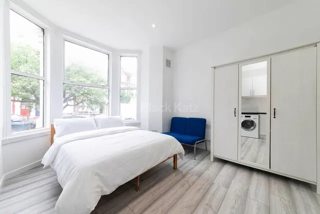 Callcott Road, London, NW6, photo 1