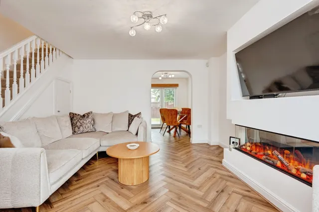 Brigadier Drive, Liverpool, L12, photo 2
