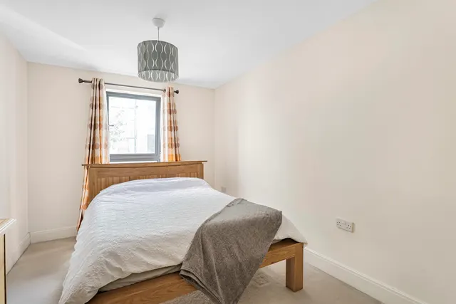 Spa Road, London, SE16, photo 3