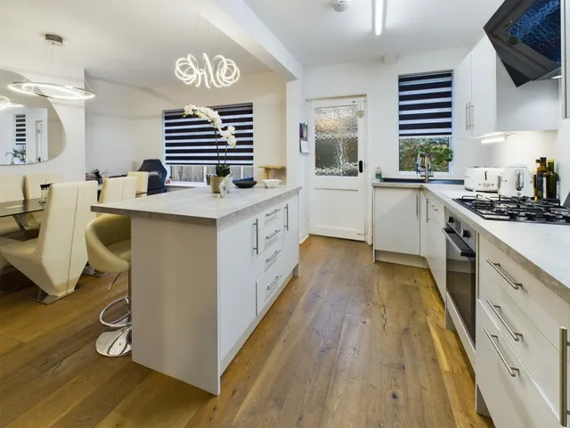 Photo 3 — Stuart Drive, Stockton Heath, Warrington, WA4