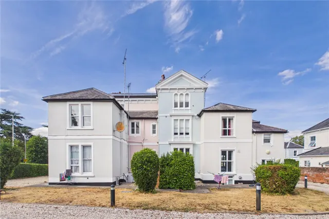 Porchester Road, Newbury, RG14, photo 2