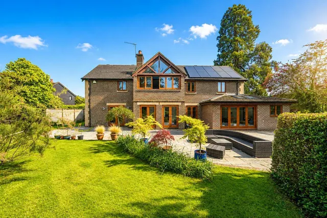 Photo 2 — Wildgoose Drive, Horsham, RH12
