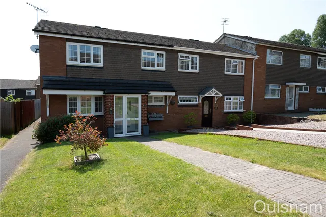Henry Walk, Bromsgrove, Worcestershire, B60 3NZ, photo 1