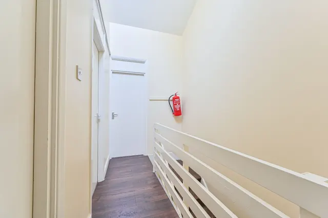Photo 3 — 40 St Lawrence Way, Myatts Fields South, London