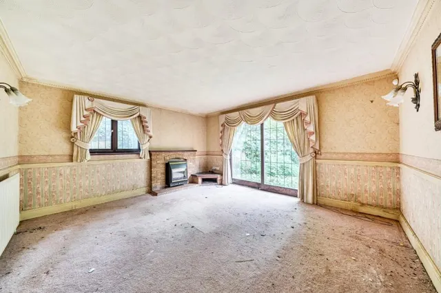 Sapphire Drive, Kirkby-in-Ashfield, NG17, photo 3