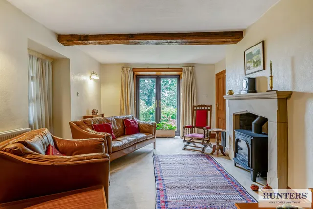 Town Street, Rawdon, LS19, photo 2