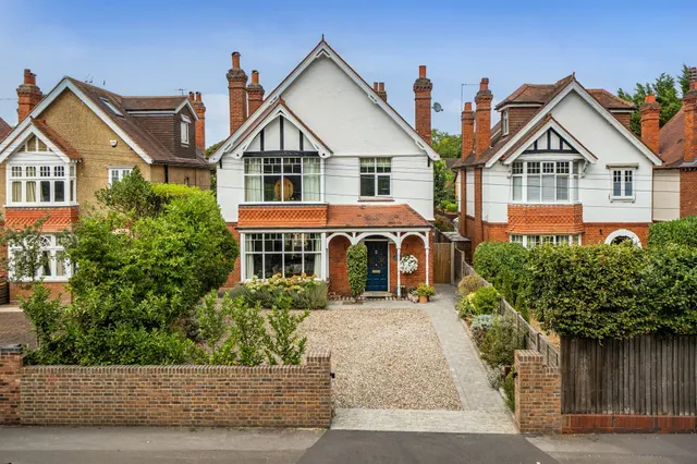 Bath Road, Maidenhead, photo 1