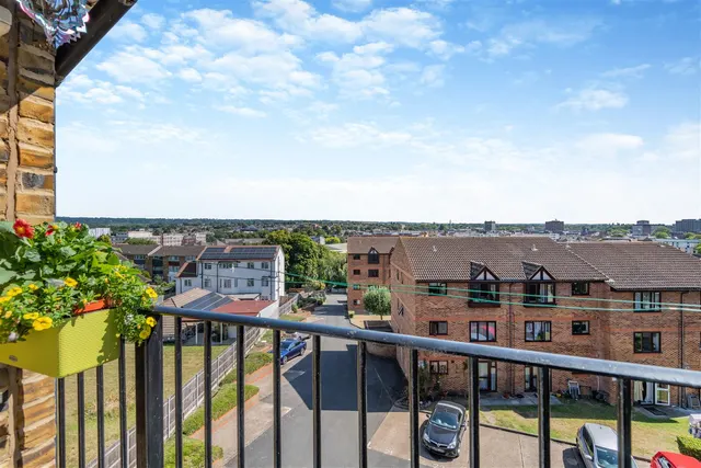 London Road, Maidstone, photo 1